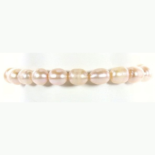 Zoetwater parel armband met zalm kleurige parels op display, elastisch | Azice