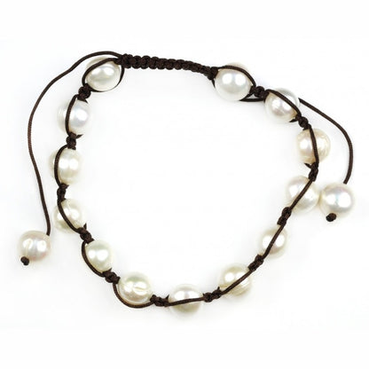 Wit handgeknoopt zoetwater parel armband met schuif sluiting | Sambala White Pearl