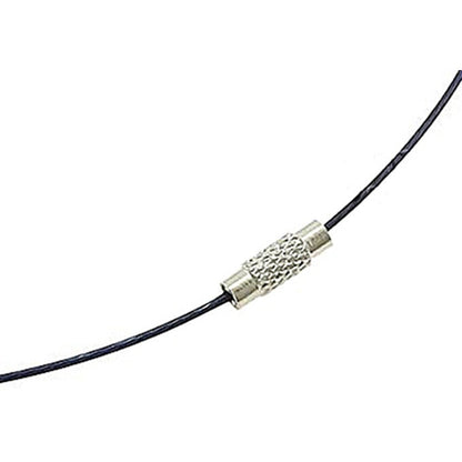 Slotje van zoetwater parelketting met witte parels met stras steentjes aan zwarte spang | Bling White Ball