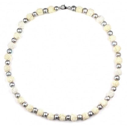 Zoetwater parelketting met grijze parels, Chinese knopen en gerhodineerd zilver (925) | Chiga