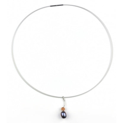 Korte zoetwater parelketting met paars blauwe parel hanger | Neri