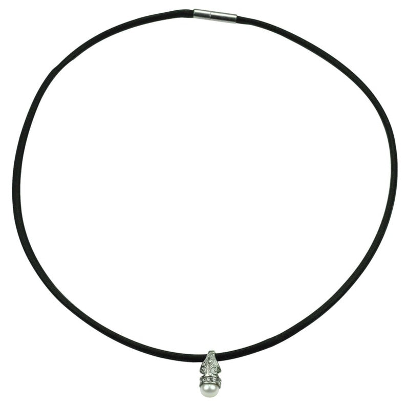 Zoetwater parelketting met witte parel hanger met stras steentjes en zwart leer | Yvette