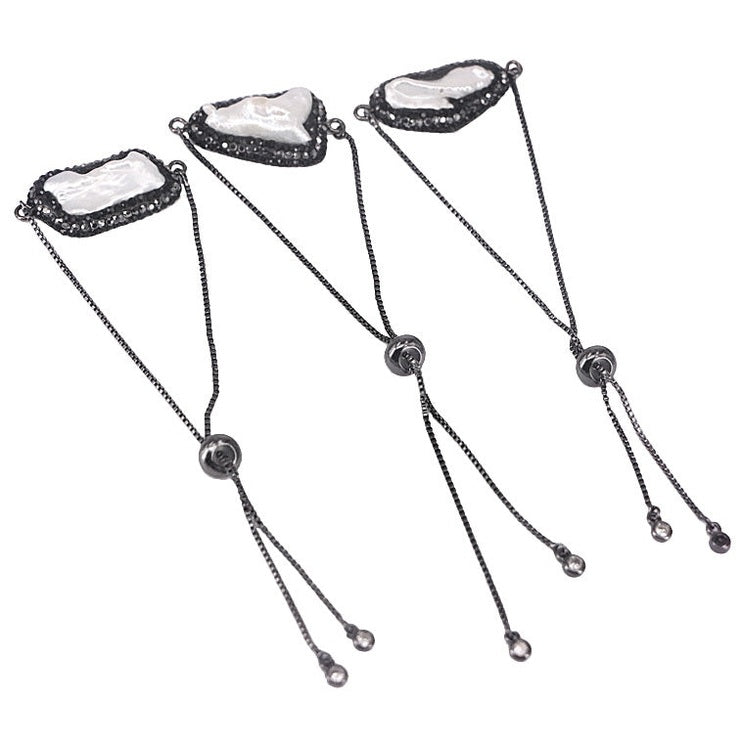 Wit zoetwater parel armband met stras steentjes en schuifsluiting op een rij | Black Bright Biwa Pearl