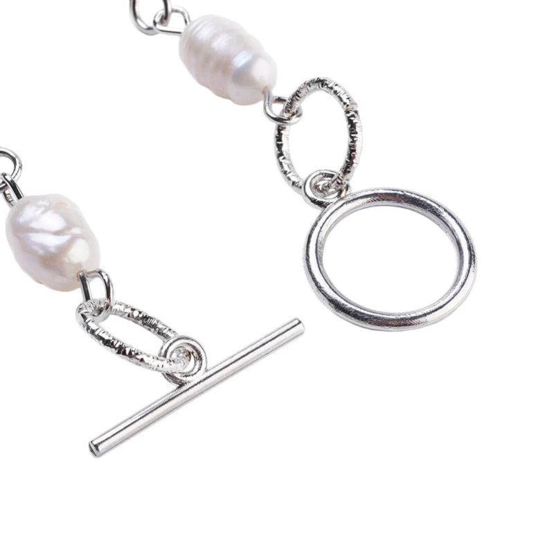 Slotje van wit zoetwater parel armband met edelsteen labradoriet en zilver edelstaal | Lalita Labradorite