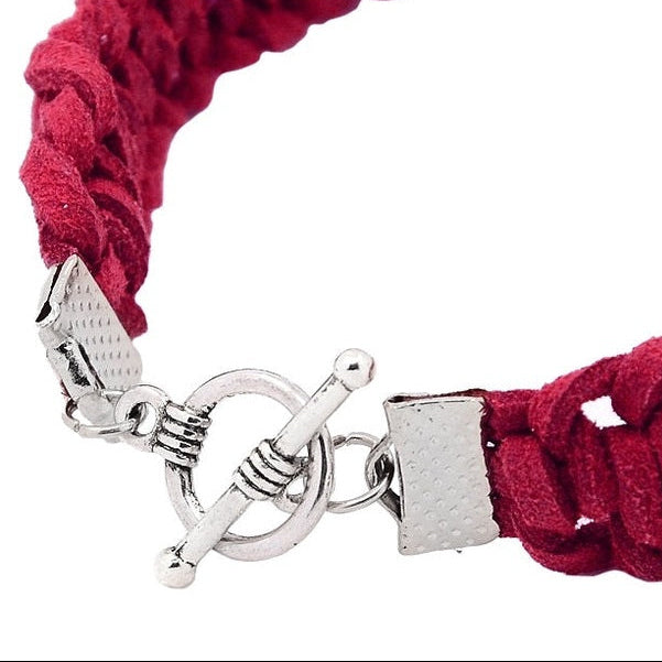 Slotje van wit zoetwater parel armband met rood suede | Pearl Red Suede
