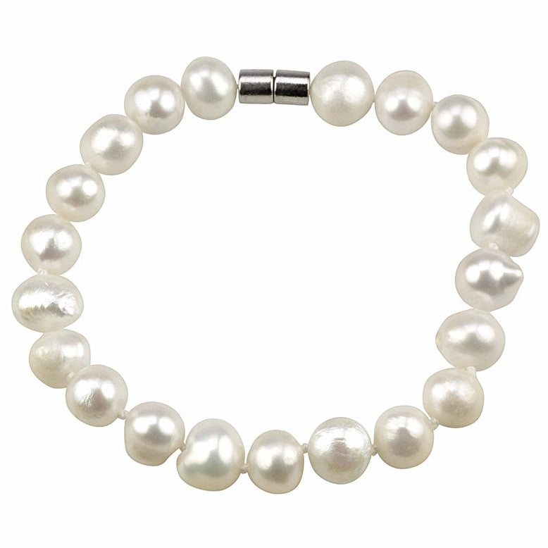 Wit handgeknoopt zoetwater parel armband met magneetslot | Walla Two