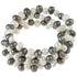 Zoetwater wikkel armband met witte en grijs bruine parels | Wrap Light & Dark Pearl