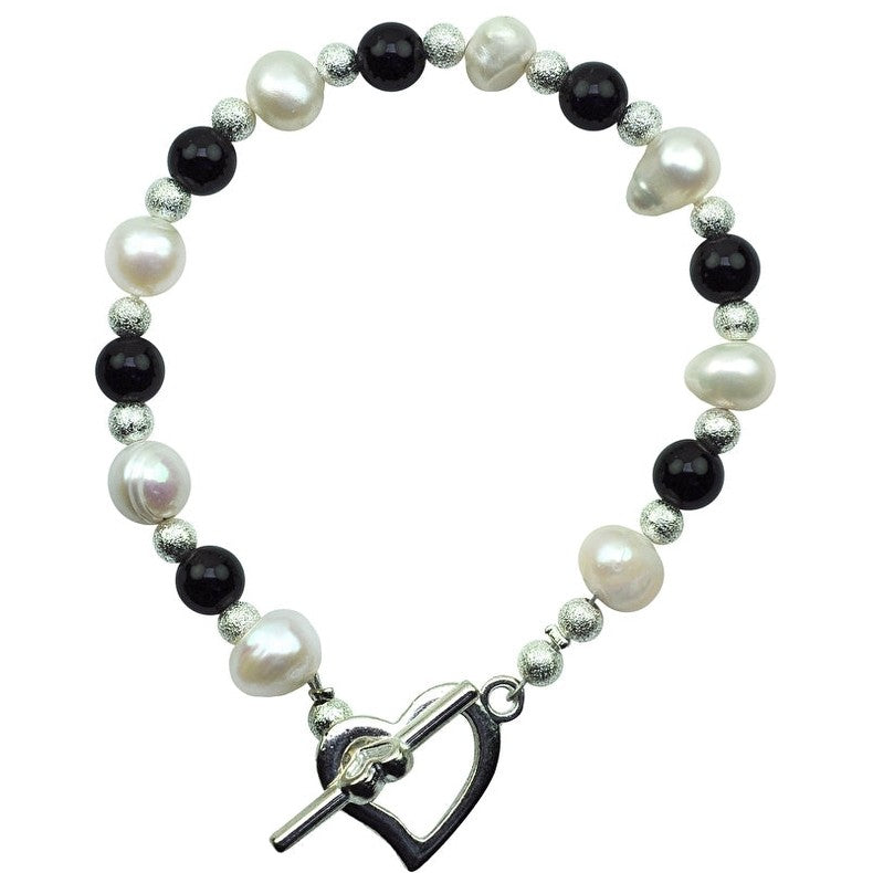 Wit zoetwater parel armband met zwarte agaat en hartjes slotje | Pearl Heart Black Agate