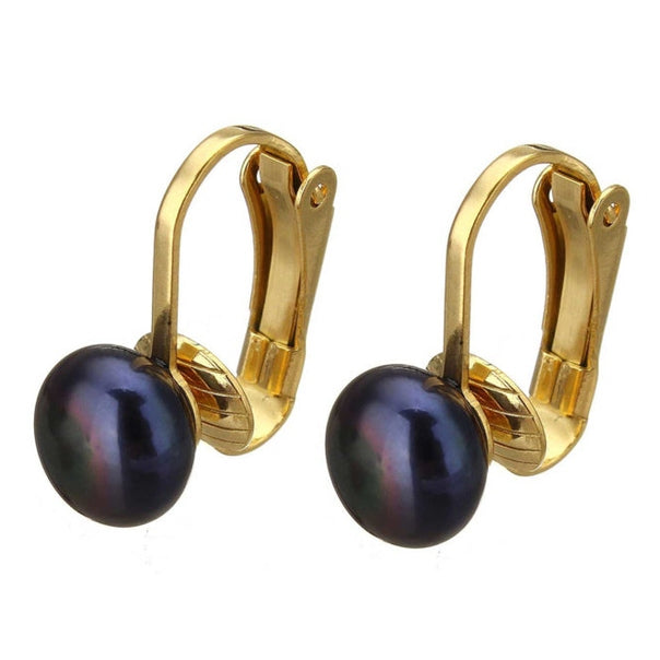 Zoetwater parel clips oorbellen met blauw zwarte parel en goud edelstaal, zijaanzicht | Gold Black Clip Pearl 8 mm