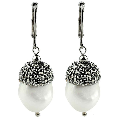 Zoetwater parel oorbellen met witte parel, stras steentjes en sterling zilver 925, vooraanzicht | Bling Pearl Big Nuts