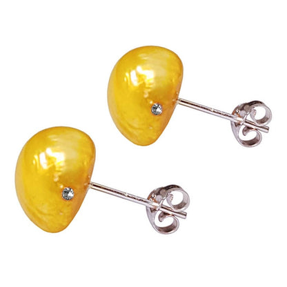 Gele zoetwater parel oorbellen met sterling zilver (925), oorknopje, zijaanzicht | Little Bling Bold Yellow Pearl