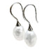 Zoetwater parel oorbellen met witte barok parels en sterling zilver (925) | Mayla White