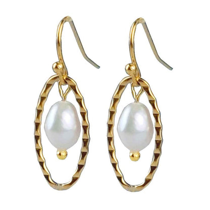 Witte zoetwater parel oorbellen met goud edelstaal | Oda