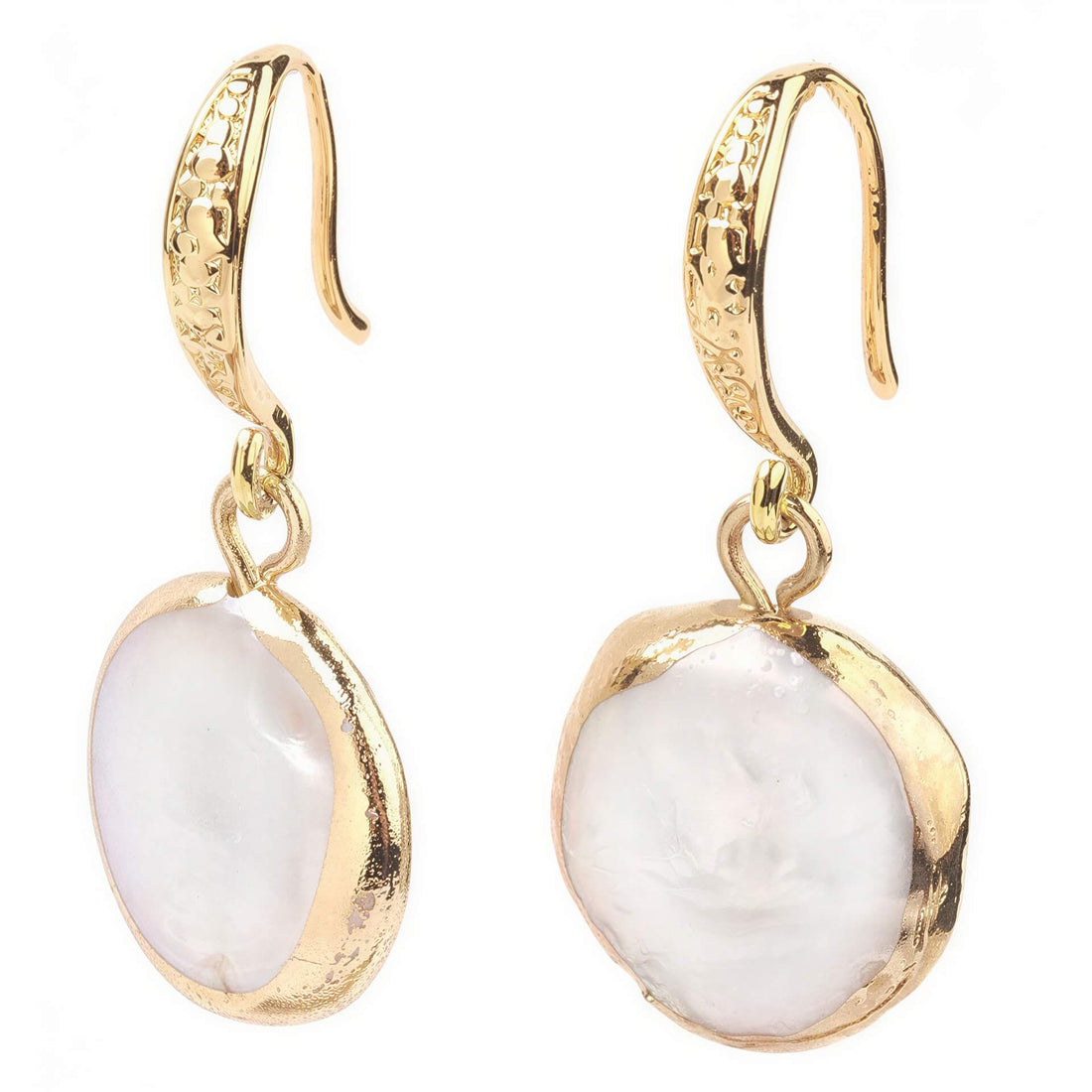 Witte zoetwater parel oorbellen | White Coin Pearl Gold Small