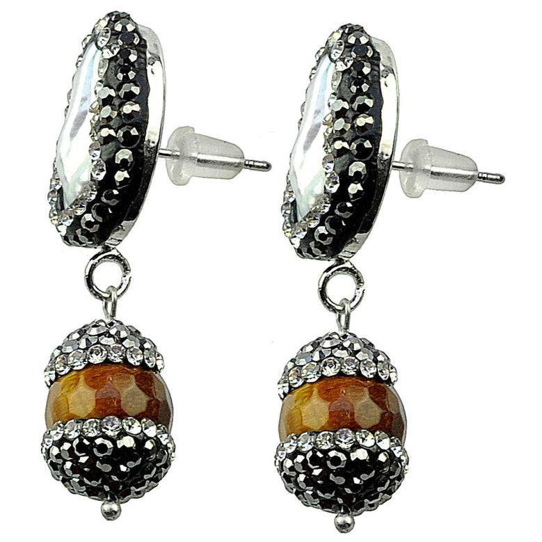 Witte zoetwater parel oorbellen met stras steentjes en tijgeroog, zijkant | Bright Pearl Long Tiger Eye