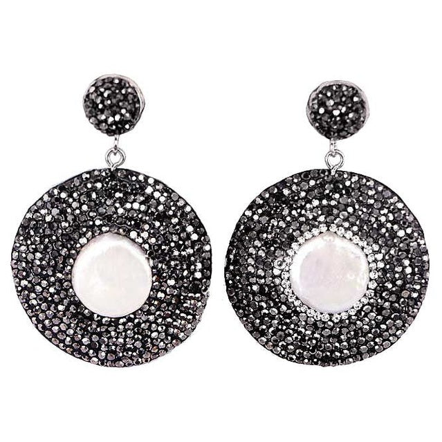 Grote witte zoetwater parel oorbellen met stras steentjes | Bright Pearl Disc