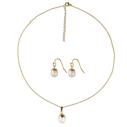 Witte zoetwater parel set bestaande uit witte parelketting en parel oorbellen met goud edelstaal en parel hanger liggend | set Gold Dip White Pearl