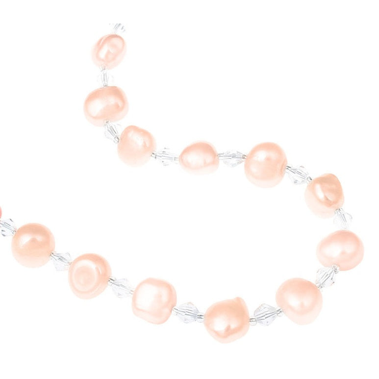 Detail van verstelbare zoetwater parelketting met zalm kleurige parels | Adjustable Pearl Peach