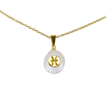 Witte zoetwater parelketting met symbool sterrenbeeld Vissen, ketting met parel met sterrenbeeld vissen symbool hangend aan goud edelstalen ketting