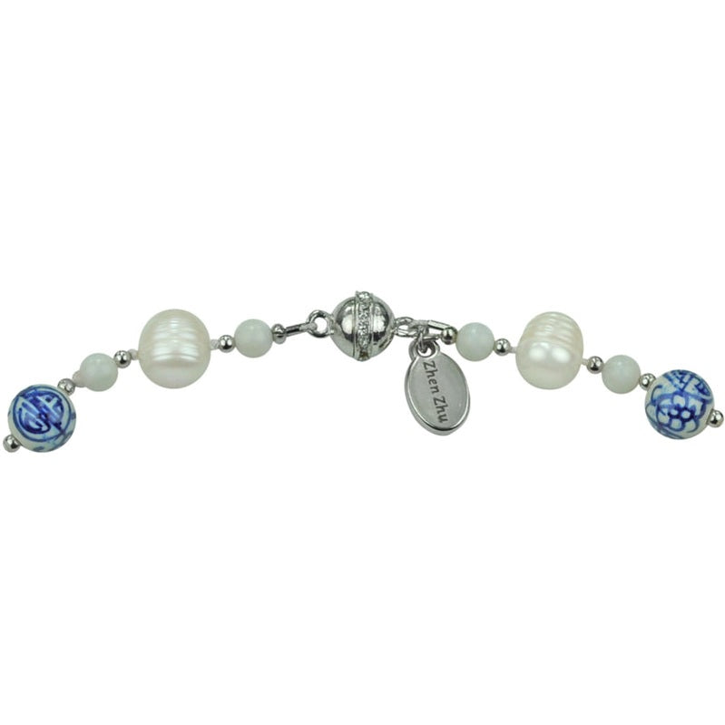 Slotje van zoetwater parelketting met kralen met Delfts blauw motief en magneetslotje | Hollands Glorie Zilver Bling