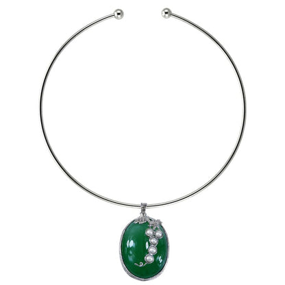 Zoetwater parelketting met witte parels en groene agaat hanger aan zilveren spang | Green Agate Pearl Grape