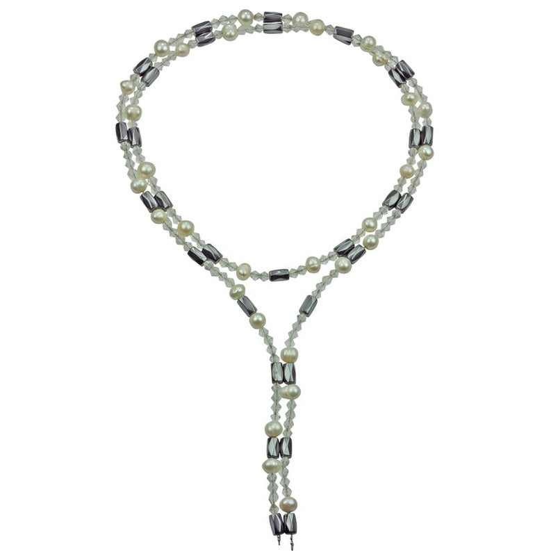 Zoetwater parelketting met witte parels, zwart magnetiet en glaskristallen | Pearl Clear Crystal Magnetite Wrap