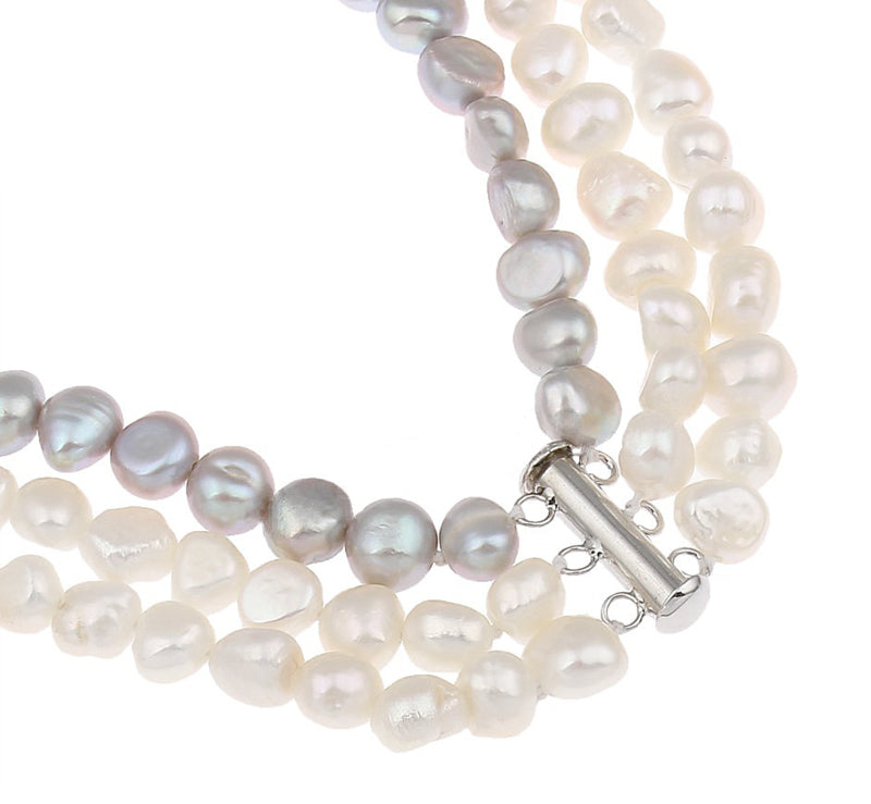 Slotje van zoetwater parelketting met witte en grijze parels in 3 rijen | Three Double Pearl White Grey