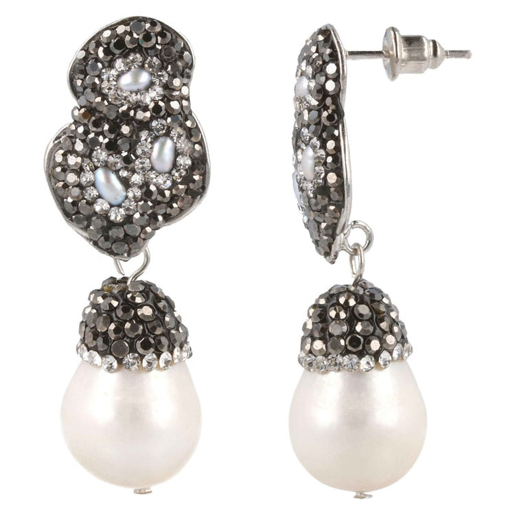 Witte zoetwater parel oorbellen met zwarte en zilveren stras steentjes | Double Bling Big Nuts