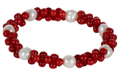 Wit zoetwater parel armband met rood koraal, elastisch | Coral Pearl