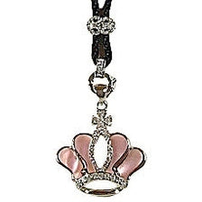 Detail van roze parelmoeren ketting met kroon en stras steentjes | Crown Pink