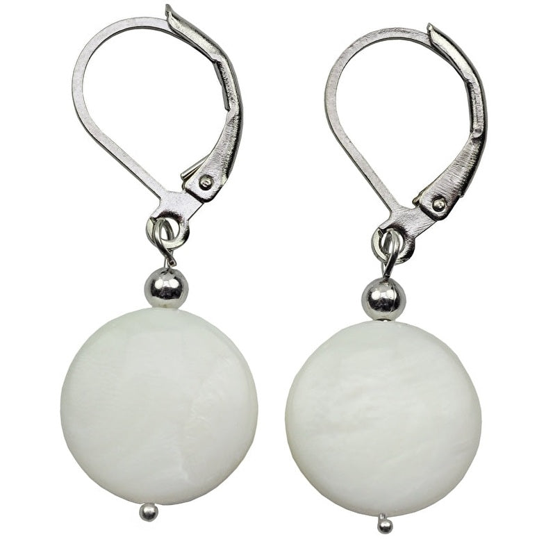 Witte parelmoeren oorbellen met zilver edelstaal | Shell Round White