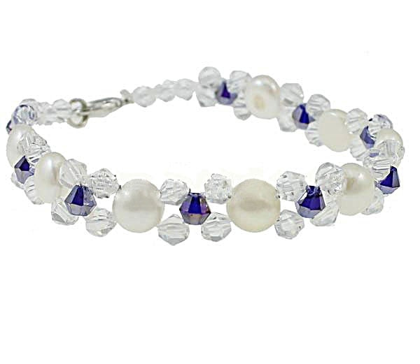 Wit zoetwater parel armband met blauwe facet geslepen kristallen | Button Pearl Blue Chrystal